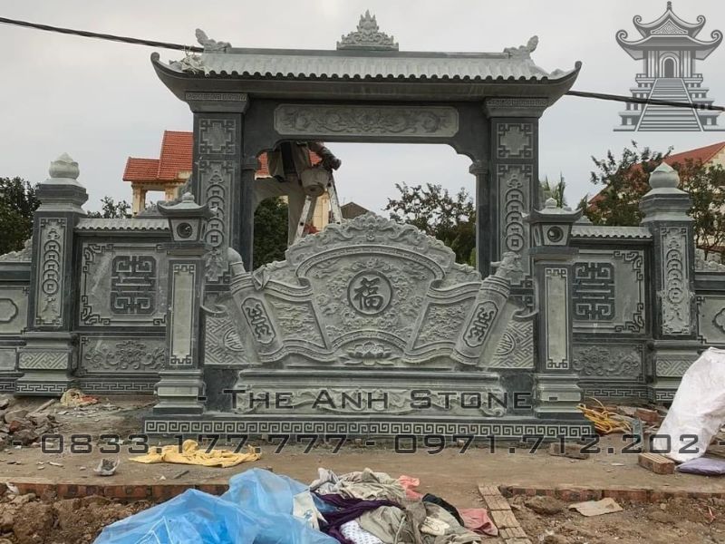 Các mẫu bình phong cuốn thư đá đẹp - Giá cuốn thư đá đẹp chấn phong thủy 1 Bề mặt bình phong cuốn thư đá thường được chạm khắc các biểu tượng hoa vă
