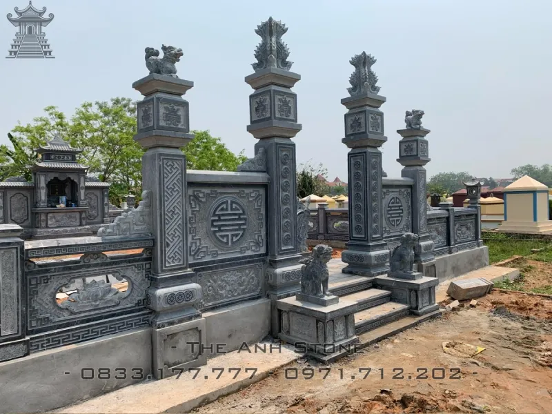 Cổng Tứ Trụ - TAS 01 1 Cổng tứ trụ thường xuất hiện ở các khu lăng mộ, đình chùa, lăng mộ đá, nhà thờ họ