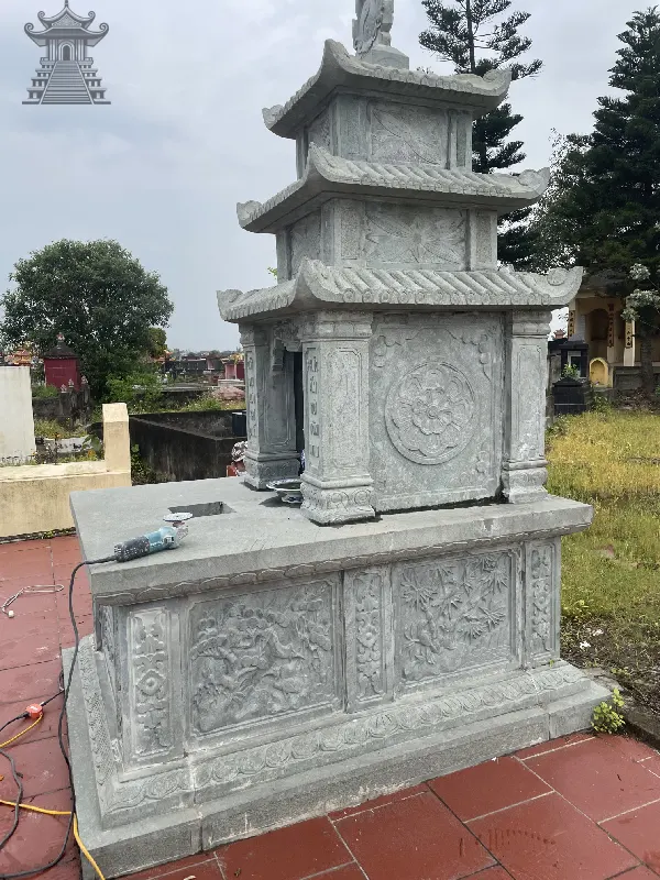 mộ đá 3 mái 4