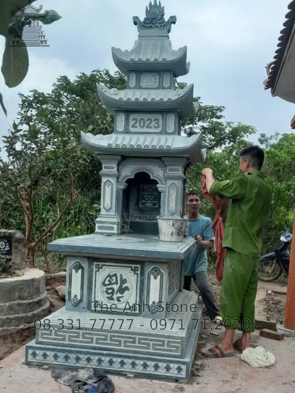 mộ đá 3 mái 8
