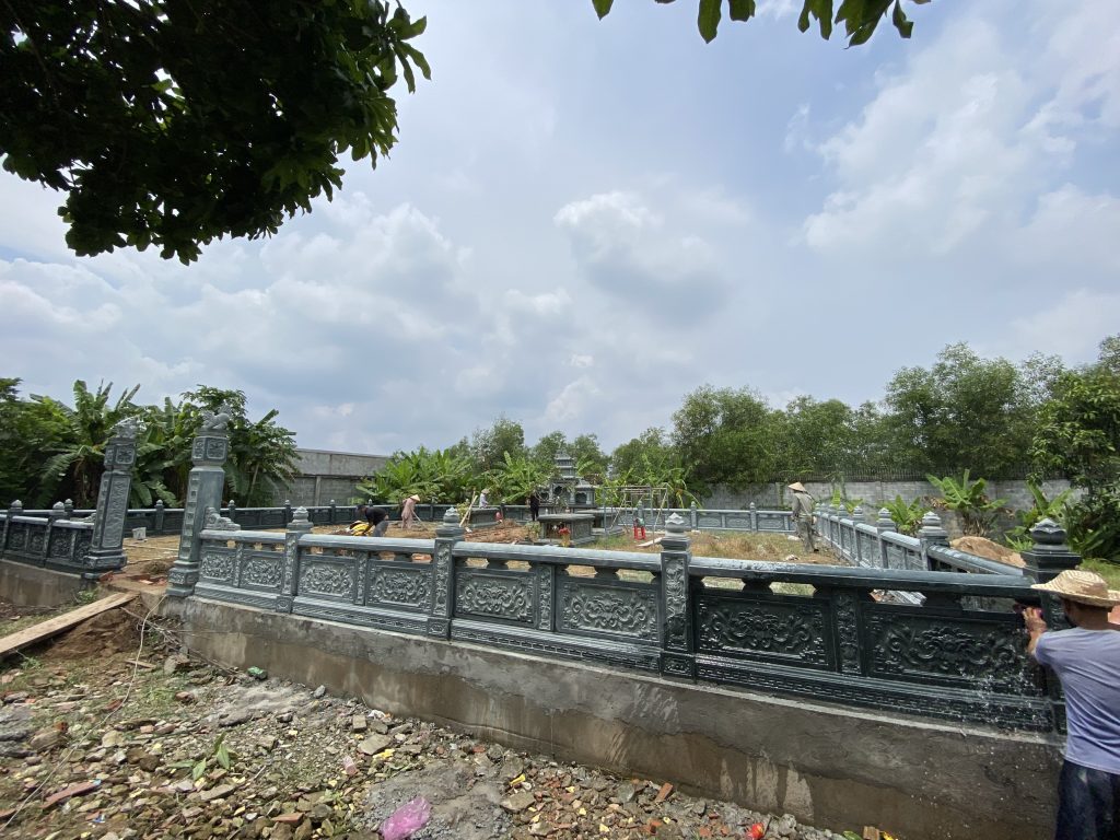 Khu Lăng Mộ Đá Xanh rêu được lắp đặt Tại Tỉnh Bình Dương 9 z4426094416469 85c1b5794a692e28e3346bb75920d591