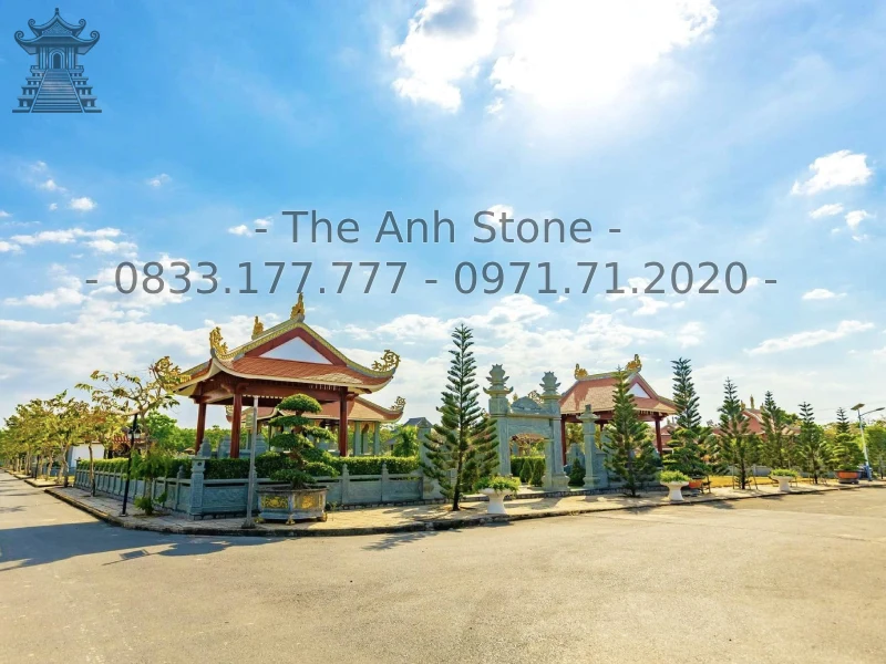 khuôn viên lăng mộ đẹp 2