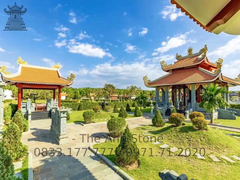 khuôn viên lăng mộ đẹp 4