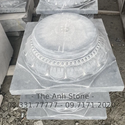 chân tảng đá