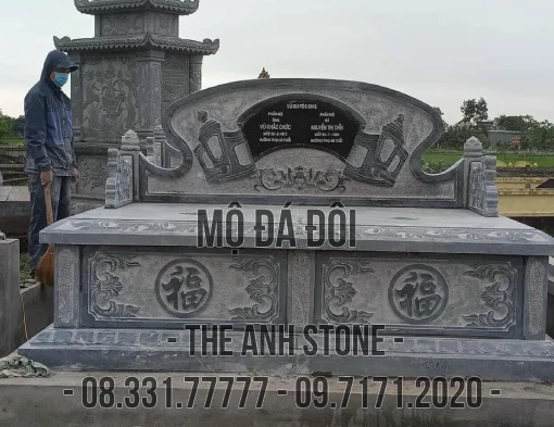 mộ đá đôi