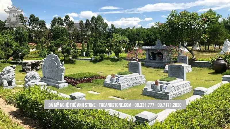 50+ mẫu thiết kế lăng mộ gia đình đẹp, vượng khí, giá cả hợp lý 4 Mẫu khuôn viên lăng mộ gia đình phong cách hiện đại